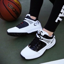 R&B秋季版时尚低帮耐磨运动休闲篮球鞋